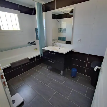 Bord De بيت للعطل